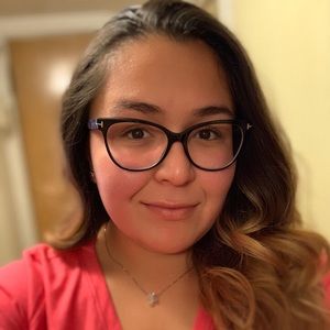 Meet your Posher, Jazmine